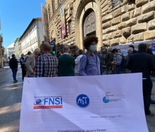 Giornalisti toscani in piazza a Firenze, per la dignità del lavoro, per il diritto a informare e dei cittadini ad essere informati
